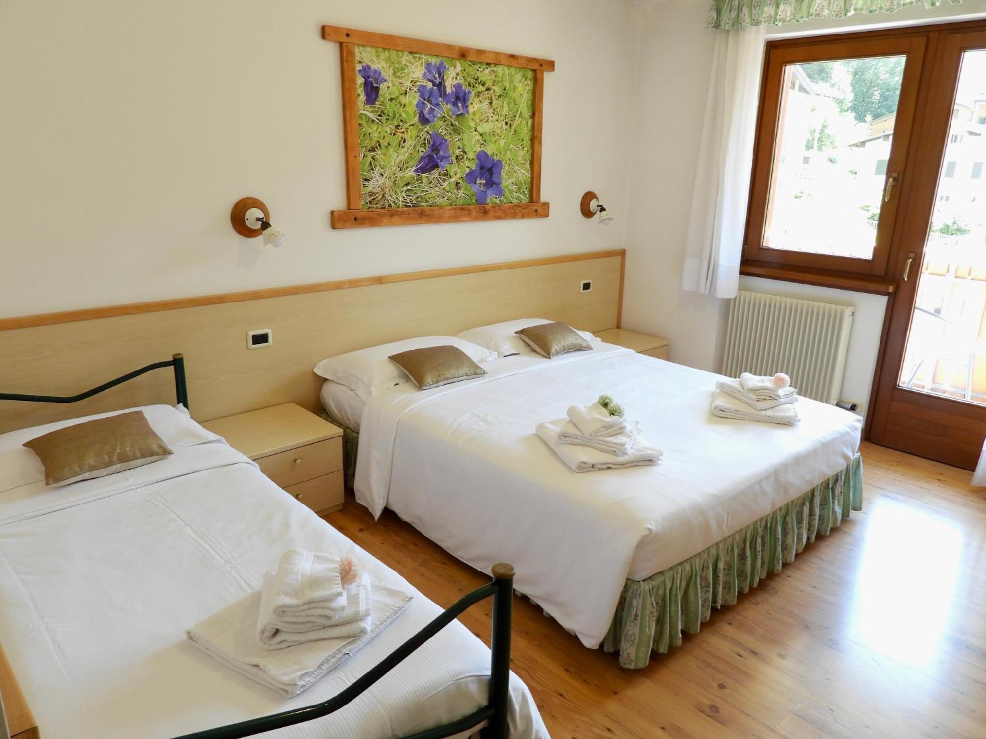 Hotel Garni Maffei Pinzolo Exterior photo