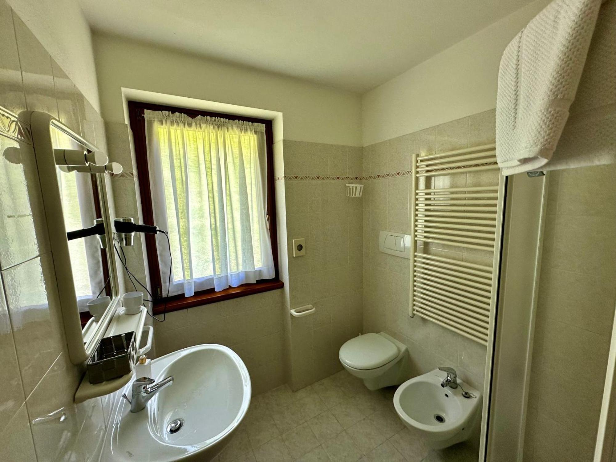 Hotel Garni Maffei Pinzolo Exterior photo
